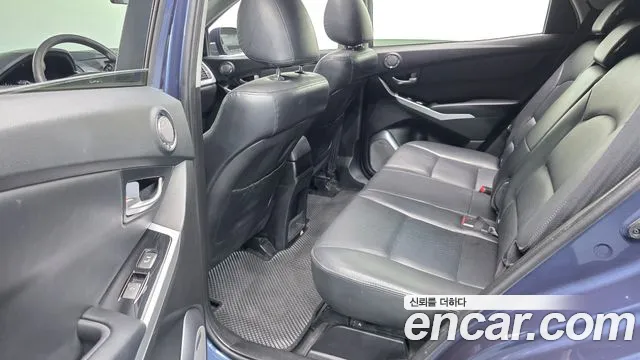 KG_Mobility_Ssangyong KORANDO 2013 thumb 11
