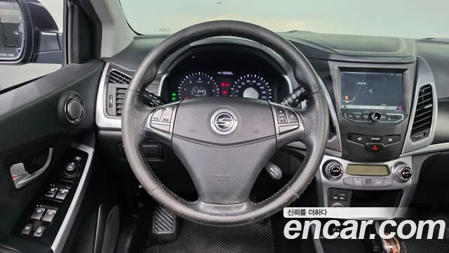 KG_Mobility_Ssangyong KORANDO 2013 thumb 12