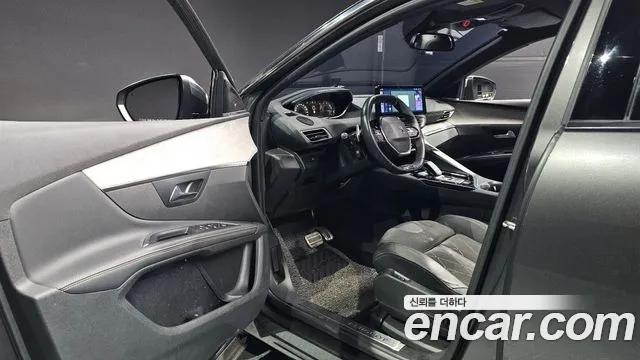 Peugeot 5008 2019 thumb 10