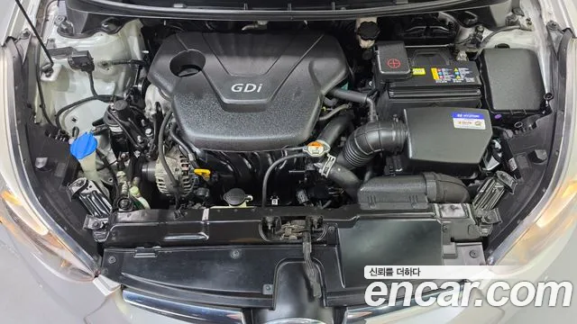 Hyundai Avante 2015 thumb 6