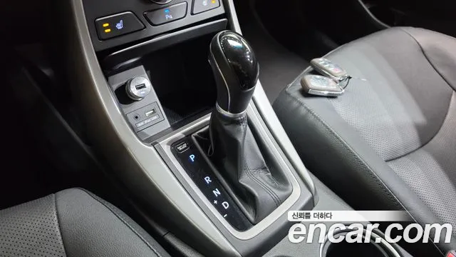 Hyundai Avante 2015 thumb 9