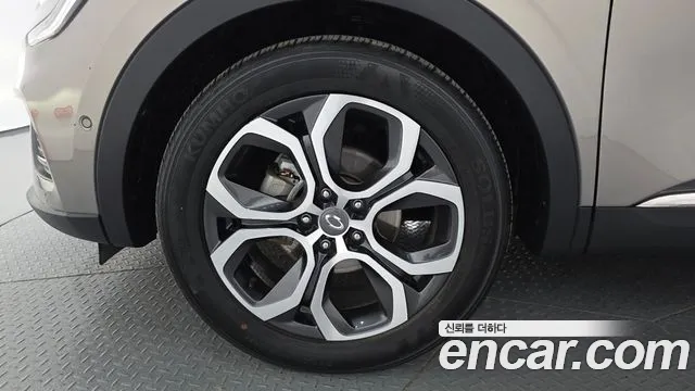 Renault-KoreaSamsung Arkana 2020 thumb 5