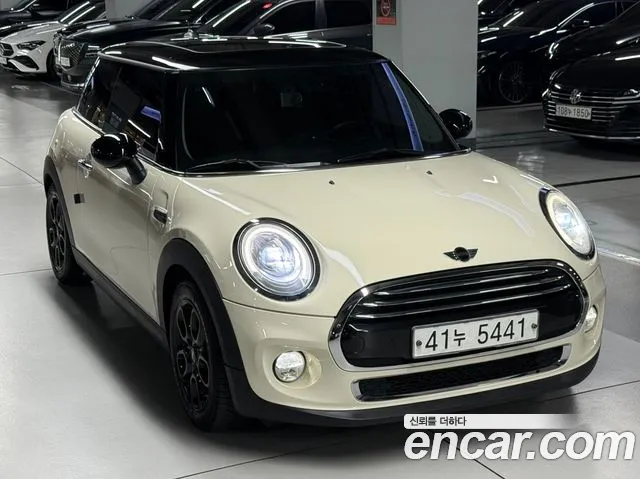 MINI Hatch 2014 thumb 6
