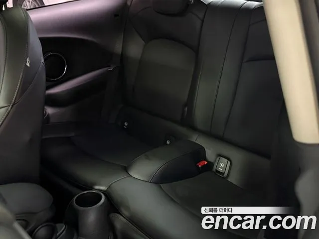 MINI Hatch 2014 thumb 8