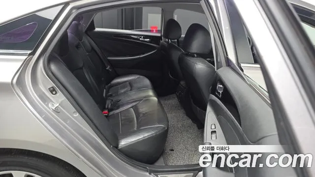 Hyundai Sonata 2010 thumb 12