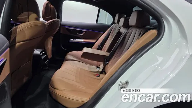 Mercedes-Benz E-Класс 2024 thumb 11