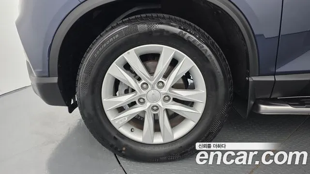 KG_Mobility_Ssangyong Rexton 2019 thumb 5