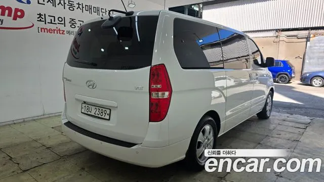 Hyundai Starex 2019 thumb 4