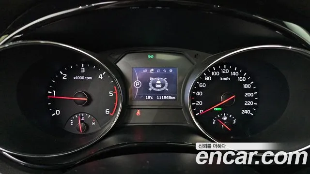 Kia Carnival 2018 thumb 8