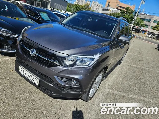 KG_Mobility_Ssangyong Rexton 2018 thumb 2