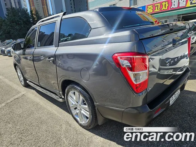 KG_Mobility_Ssangyong Rexton 2018 thumb 3
