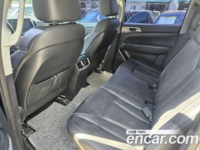 KG_Mobility_Ssangyong Rexton 2018 thumb 9