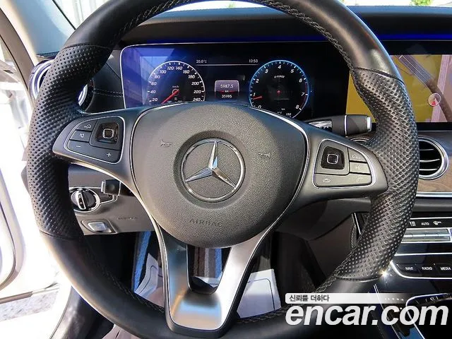 Mercedes-Benz E-Класс 2018 thumb 6