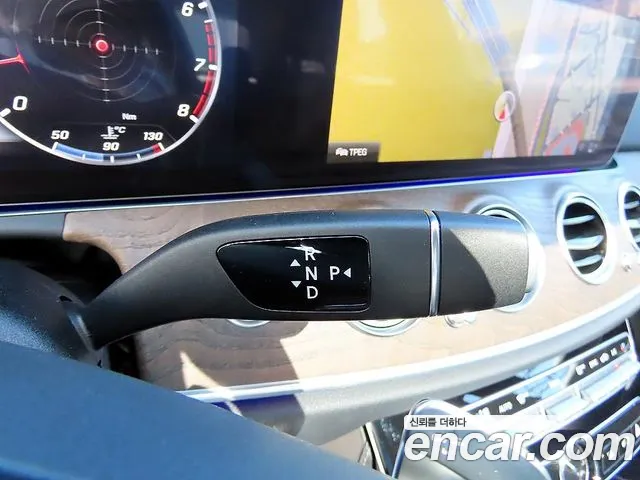 Mercedes-Benz E-Класс 2018 thumb 9