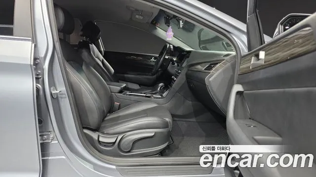Hyundai Sonata 2015 thumb 11