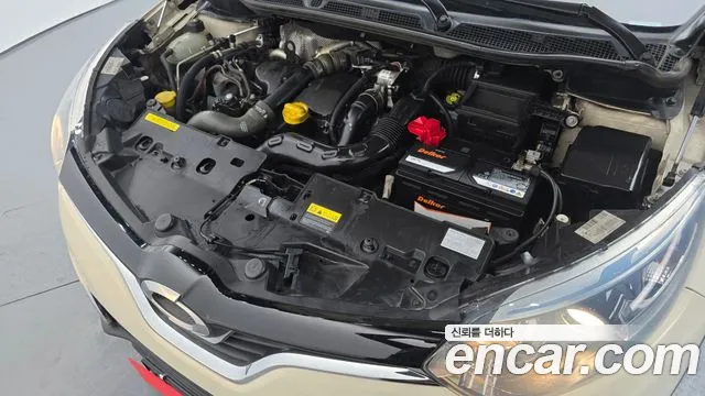 Renault-KoreaSamsung Captur 2014 thumb 6