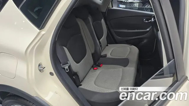 Renault-KoreaSamsung Captur 2014 thumb 12