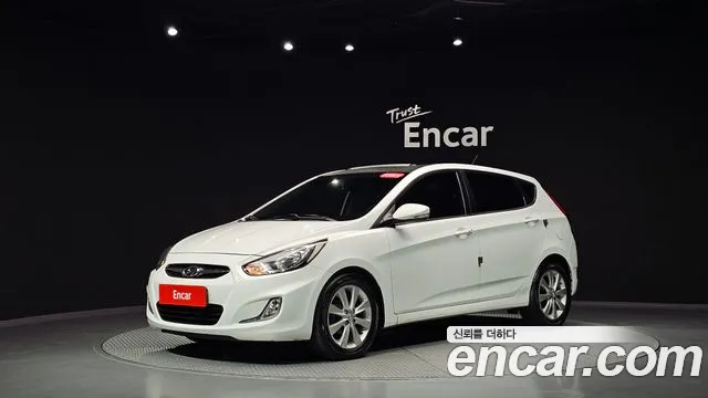 Hyundai Accent 2012 thumb 11