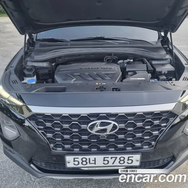 Hyundai Santa Fe 2018 thumb 6