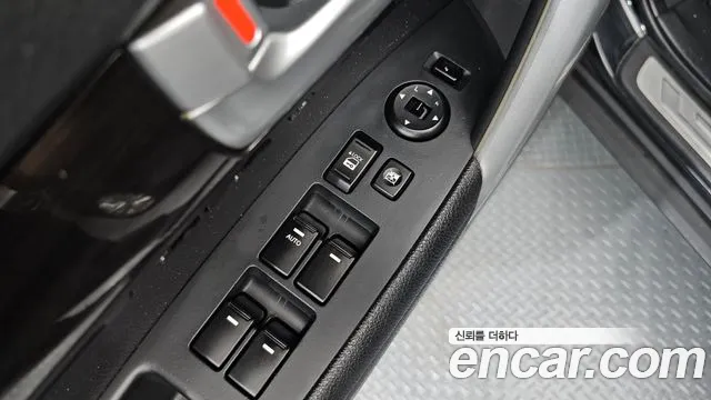 Kia Sorento 2009 thumb 12