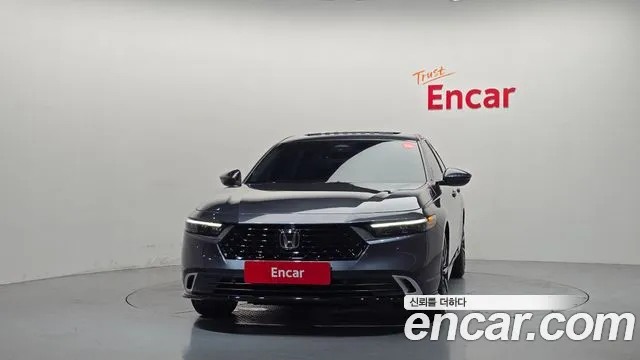 Honda Accord 2023 thumb 3