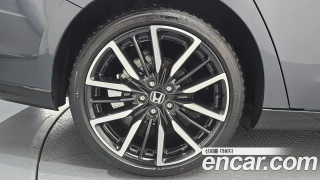 Honda Accord 2023 thumb 5