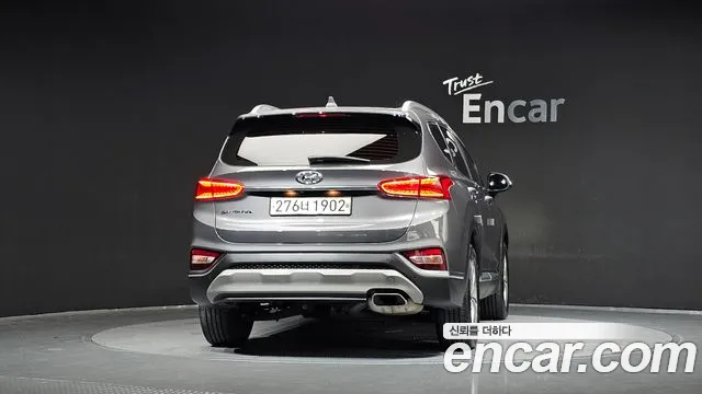 Hyundai Santa Fe 2020 thumb 4