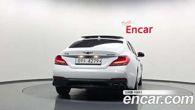 Genesis G70 2019 thumb 3