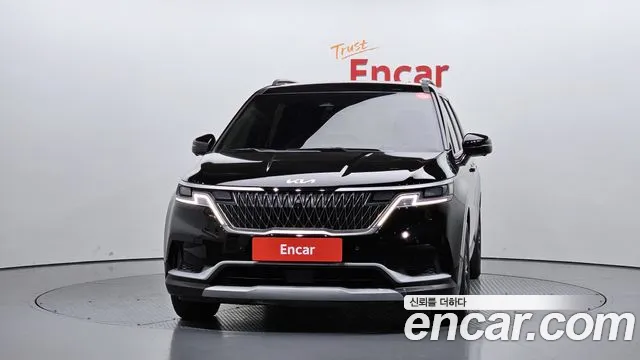 Kia Carnival 2023 thumb 3