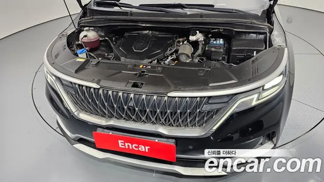 Kia Carnival 2023 thumb 6
