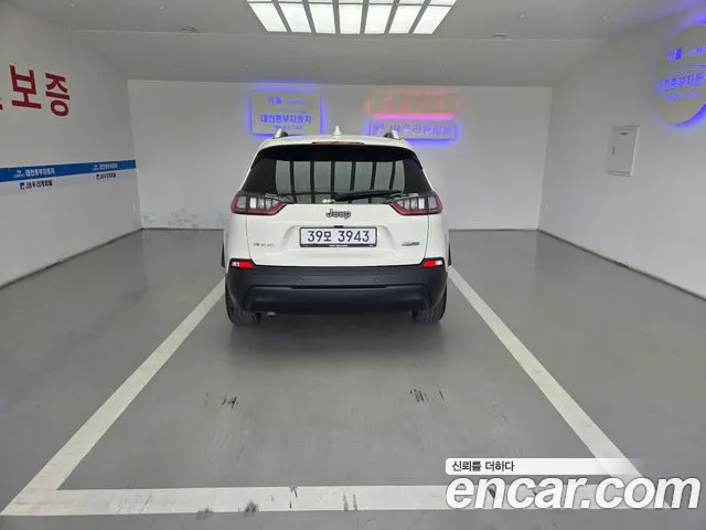 Jeep Cherokee 2019 thumb 4