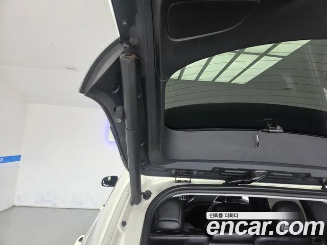 Jeep Cherokee 2019 thumb 9