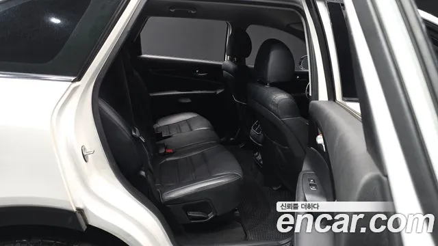 Kia Sorento 2017 thumb 12