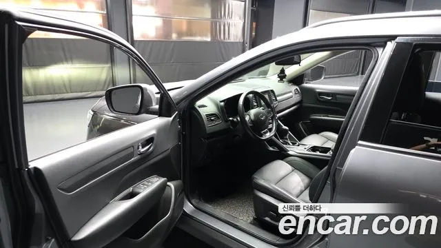 Renault-KoreaSamsung Koleos 2022 thumb 9