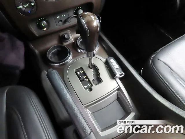 KG_Mobility_Ssangyong Rexton 2013 thumb 9
