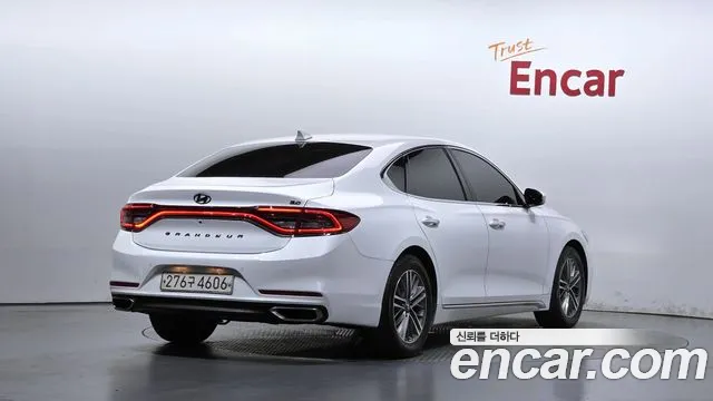 Hyundai Grandeur 2017 thumb 2