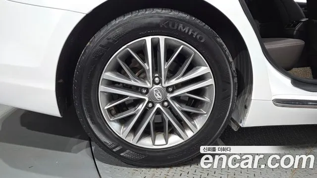 Hyundai Grandeur 2017 thumb 5