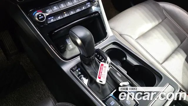 Hyundai Grandeur 2017 thumb 9