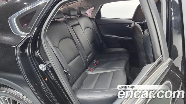 Kia K3 2021 thumb 12