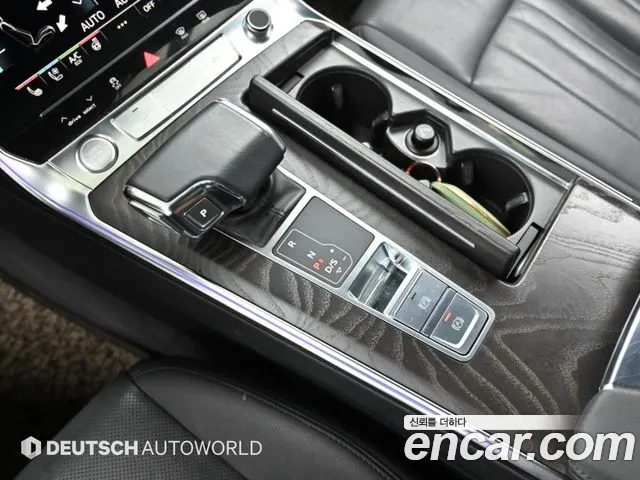 Audi A6 2019 thumb 9