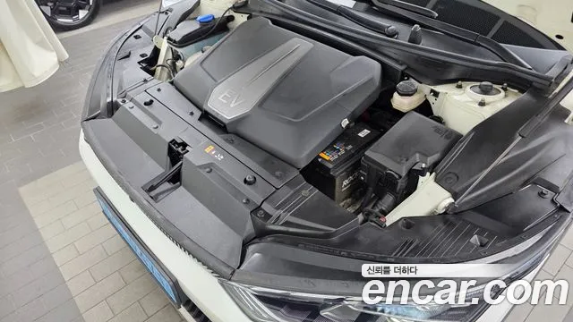 Kia EV6 2023 thumb 6