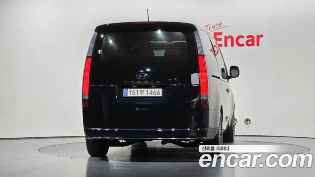 Hyundai Staria 2022 thumb 3
