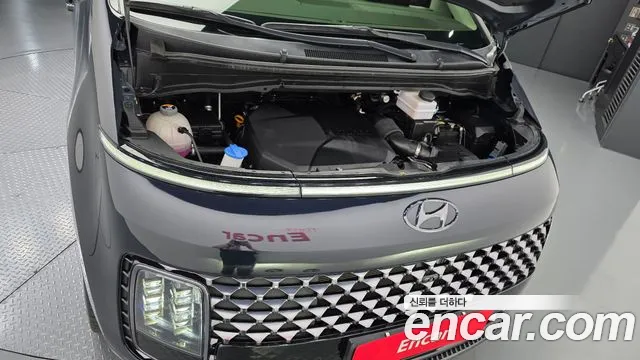 Hyundai Staria 2022 thumb 5