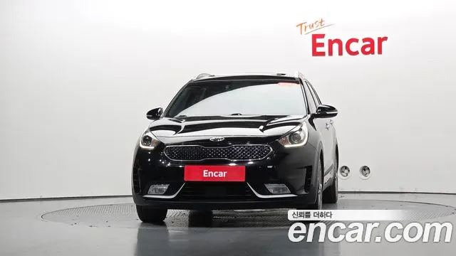 Kia Niro 2016 thumb 2