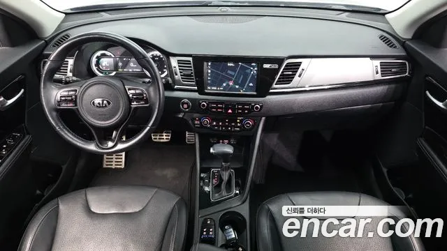 Kia Niro 2016 thumb 6