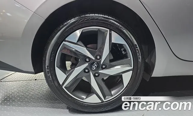 Hyundai Avante 2023 thumb 5