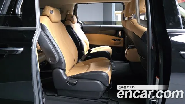 Kia Carnival 2020 thumb 10