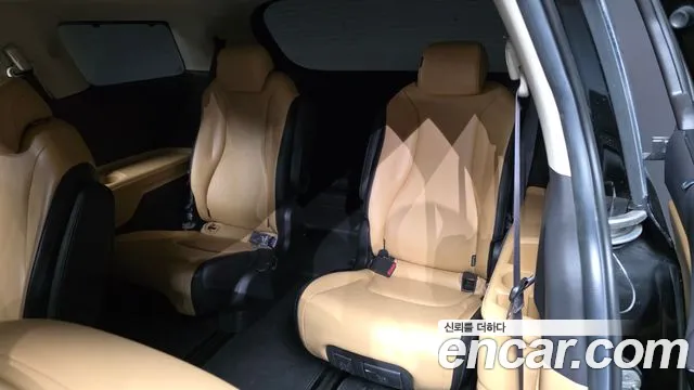 Kia Carnival 2020 thumb 12