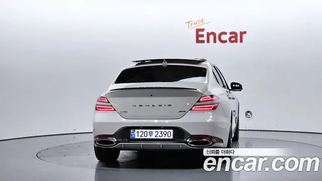 Genesis G70 2024 thumb 4