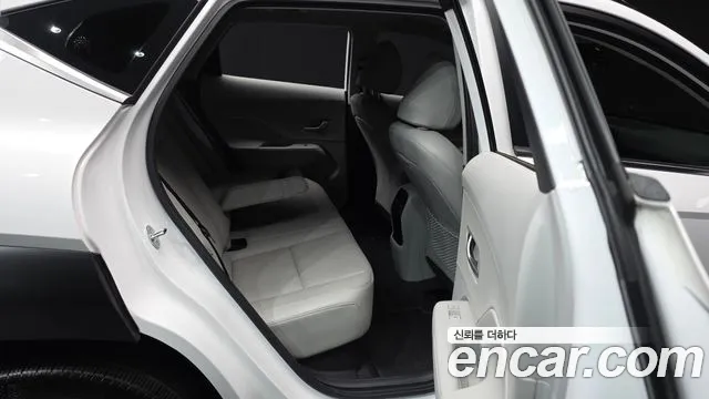 Hyundai Kona 2023 thumb 12